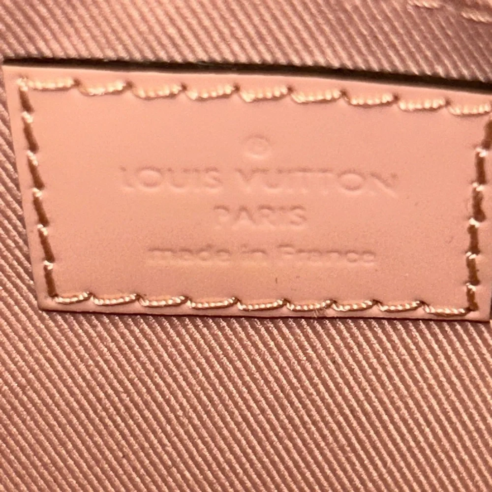 Louis Vuitton‎ Pink Vernis Alma BB